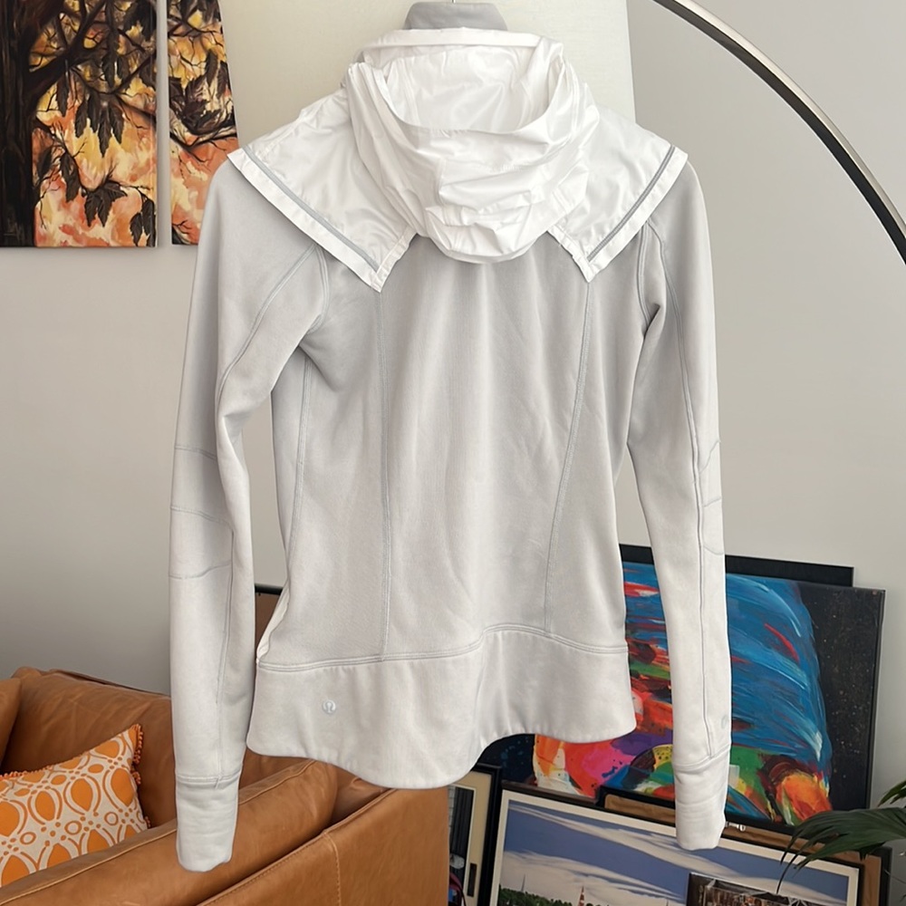 Lululemon Snug Sprinter Jacket - Picture 7 of 10